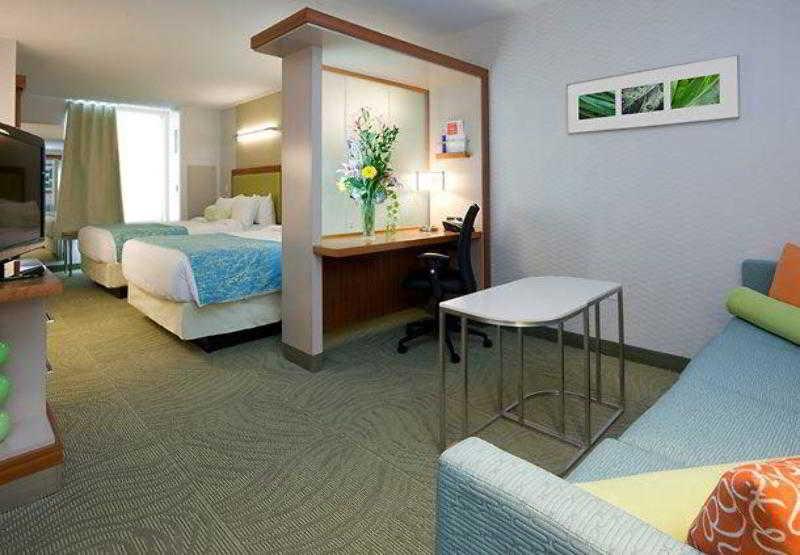 Springhill Suites Indianapolis Downtown Room photo