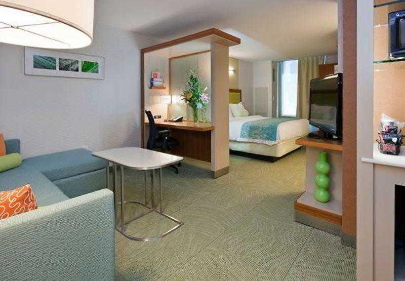 Springhill Suites Indianapolis Downtown Room photo